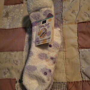 TheraSoft Moisturizing Socks (2 pack) nwt